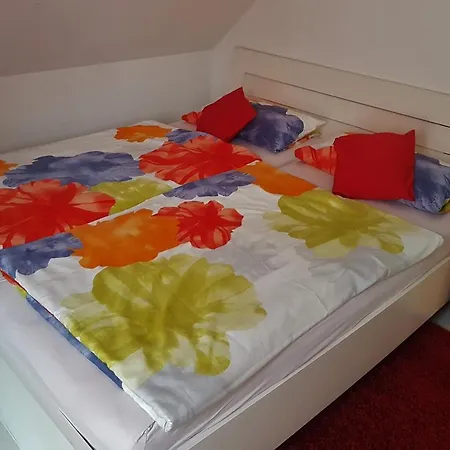Schones In Gemutlichem Privathaus *